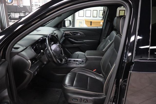 used 2023 Chevrolet Traverse car, priced at $24,536