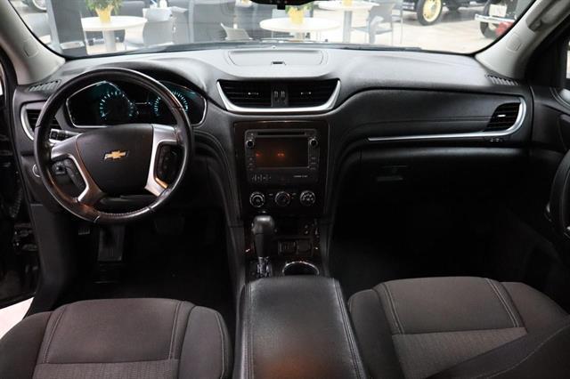 used 2015 Chevrolet Traverse car, priced at $12,995