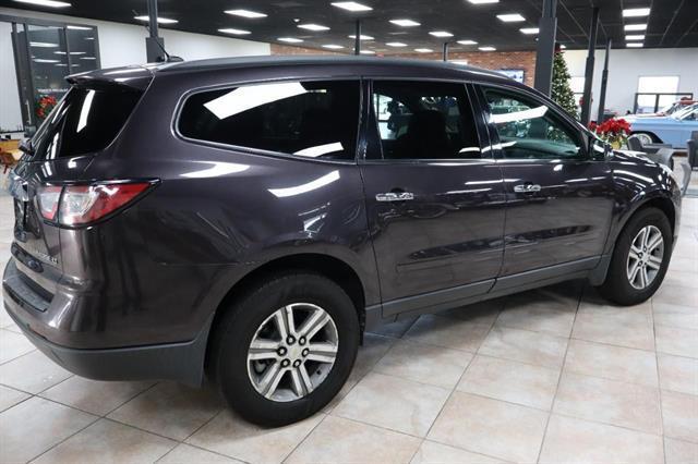 used 2015 Chevrolet Traverse car, priced at $12,995