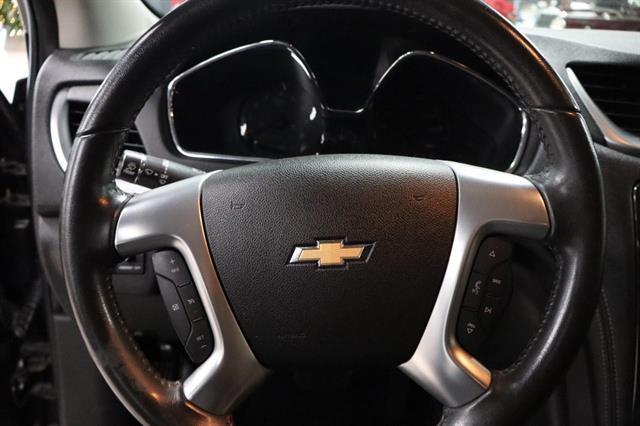 used 2015 Chevrolet Traverse car, priced at $12,995