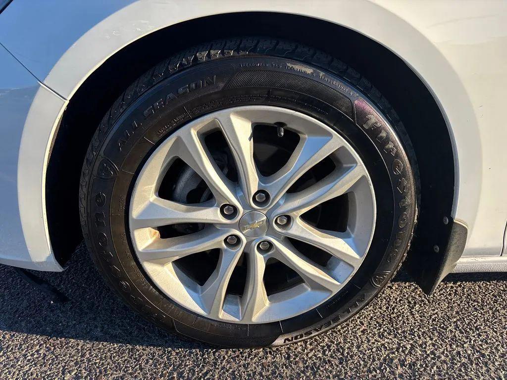 used 2017 Chevrolet Malibu car, priced at $11,950