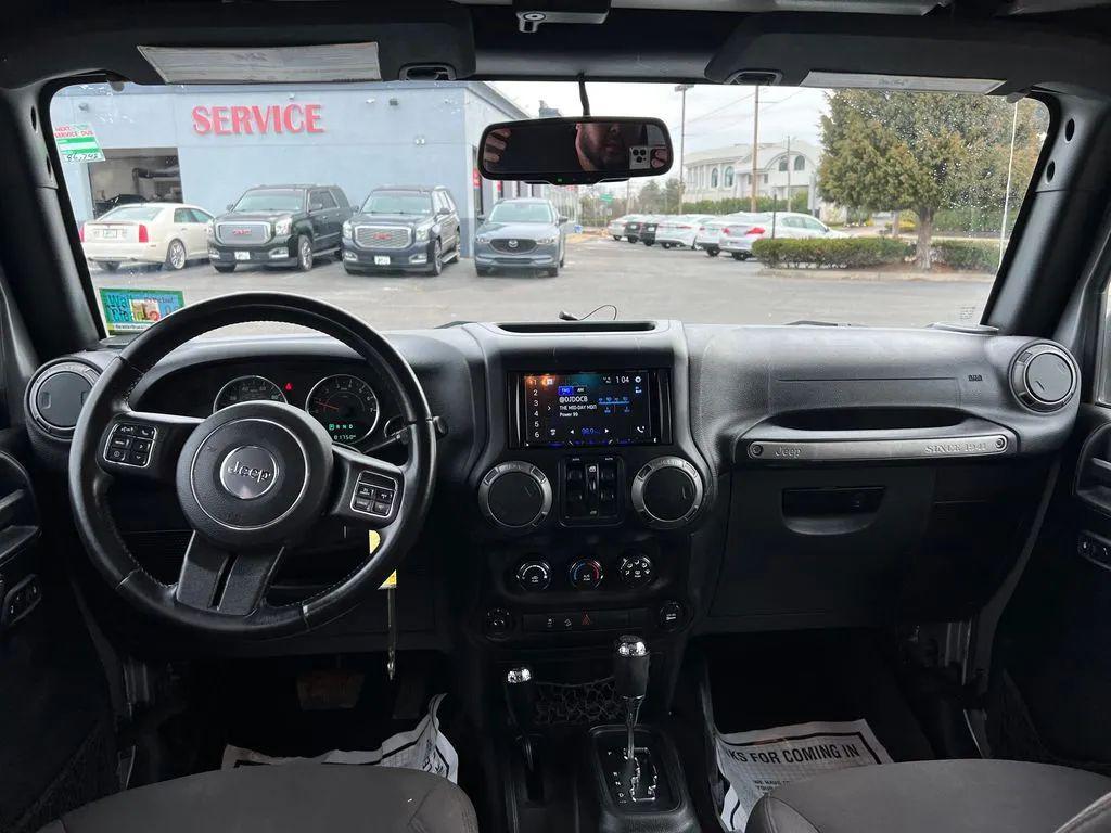 used 2016 Jeep Wrangler Unlimited car, priced at $15,953