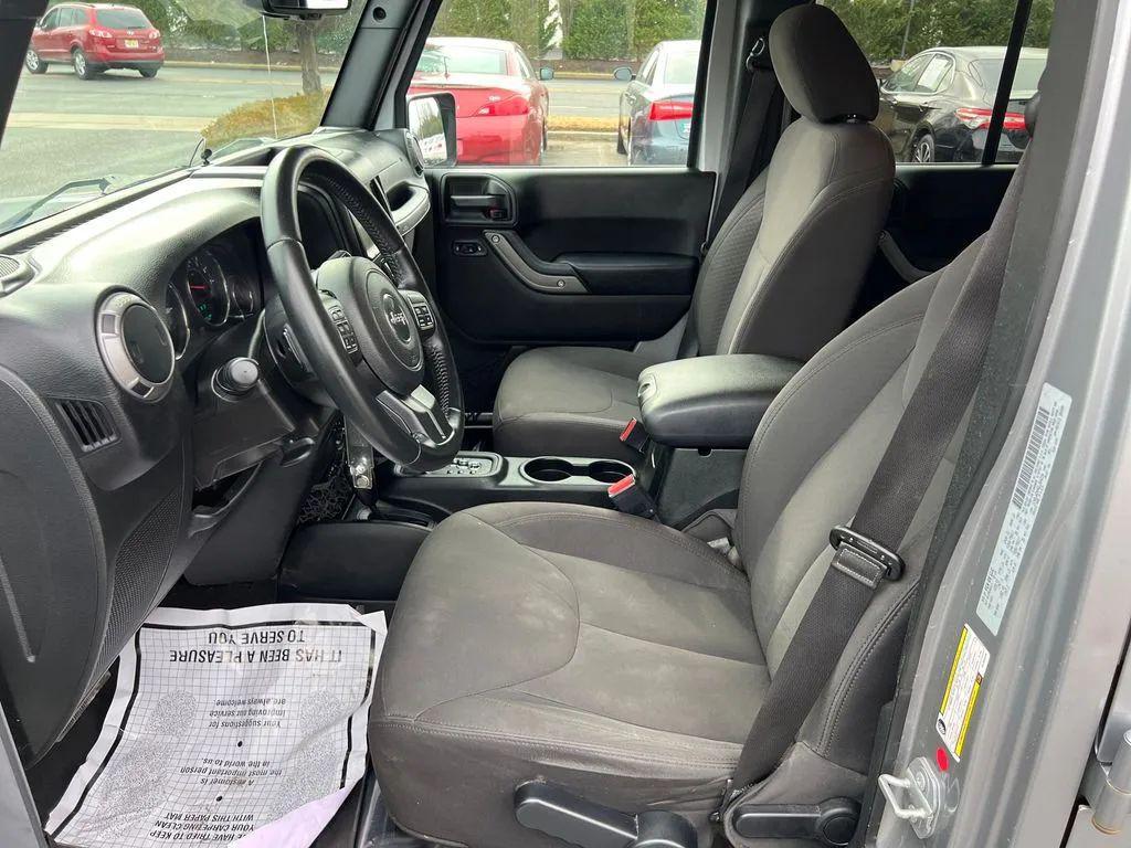used 2016 Jeep Wrangler Unlimited car, priced at $15,953