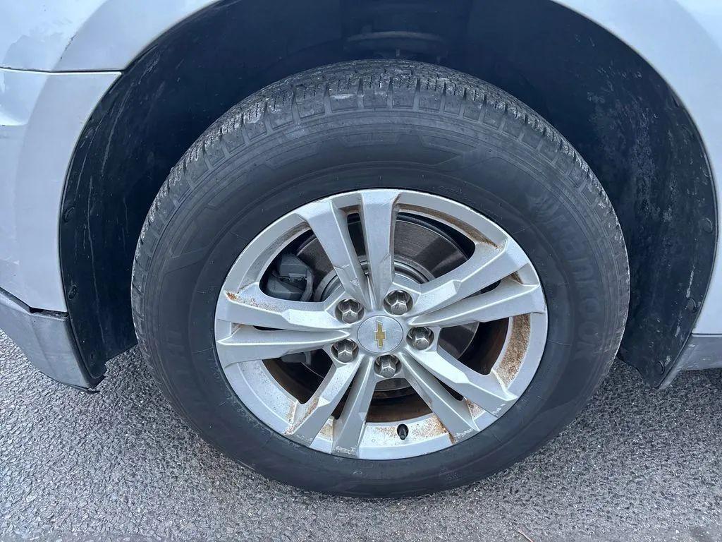 used 2017 Chevrolet Equinox car, priced at $7,980