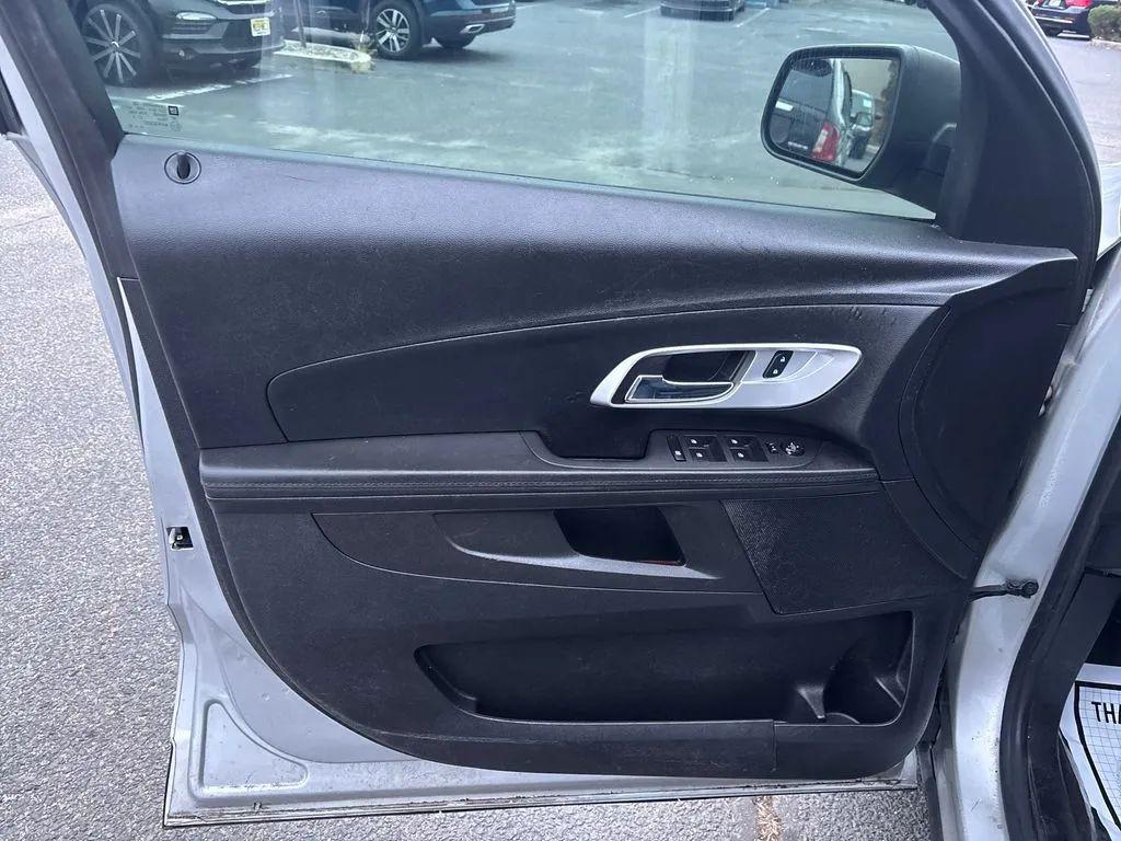 used 2017 Chevrolet Equinox car, priced at $7,980