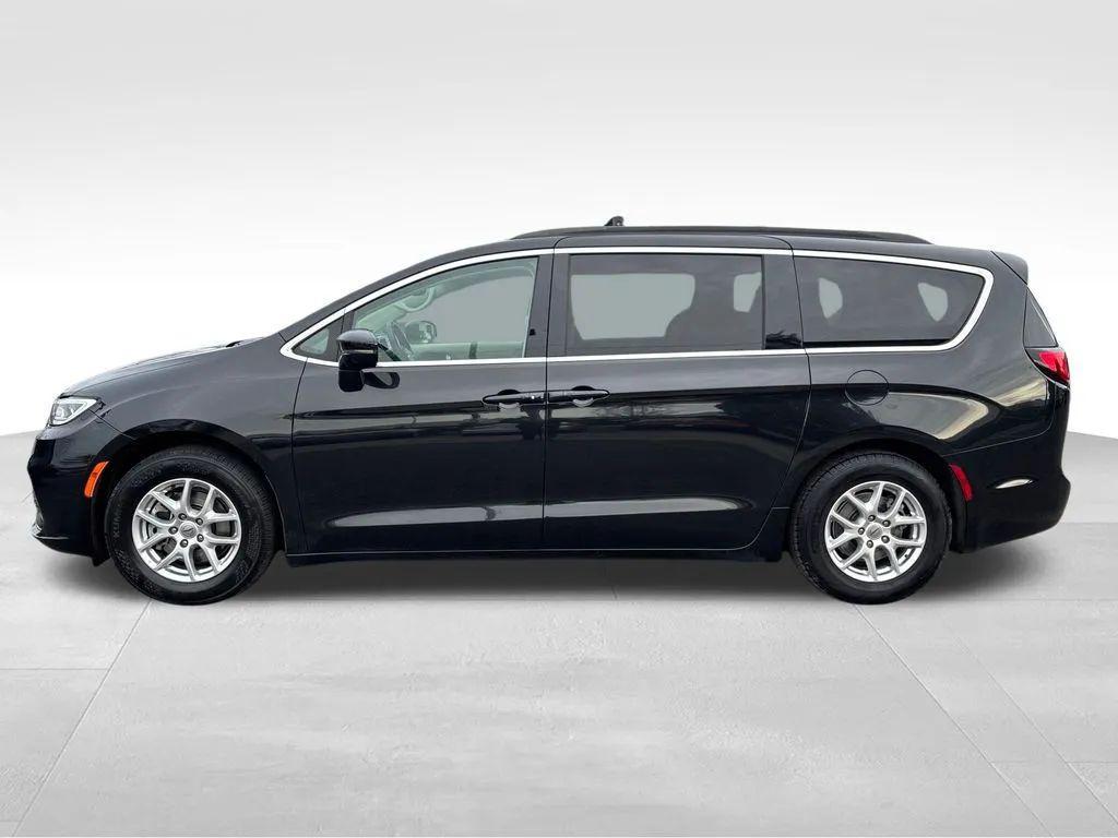 used 2022 Chrysler Pacifica car, priced at $18,960