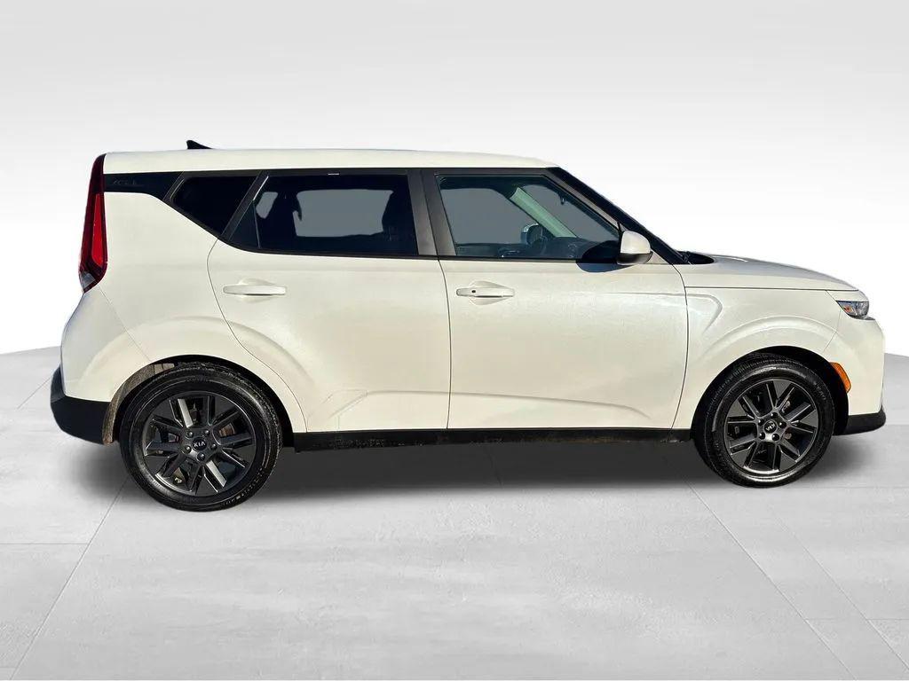used 2021 Kia Soul car, priced at $11,986