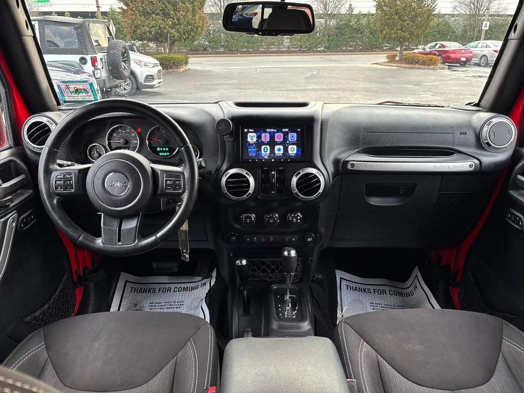 used 2015 Jeep Wrangler Unlimited car, priced at $16,947