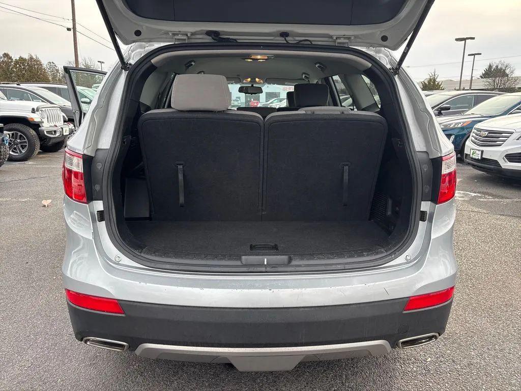 used 2016 Hyundai Santa Fe car, priced at $8,944