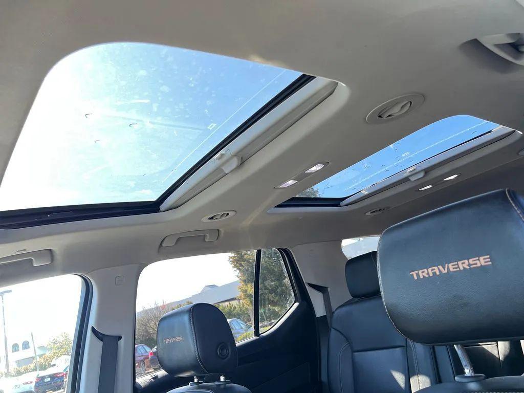 used 2019 Chevrolet Traverse car, priced at $17,450