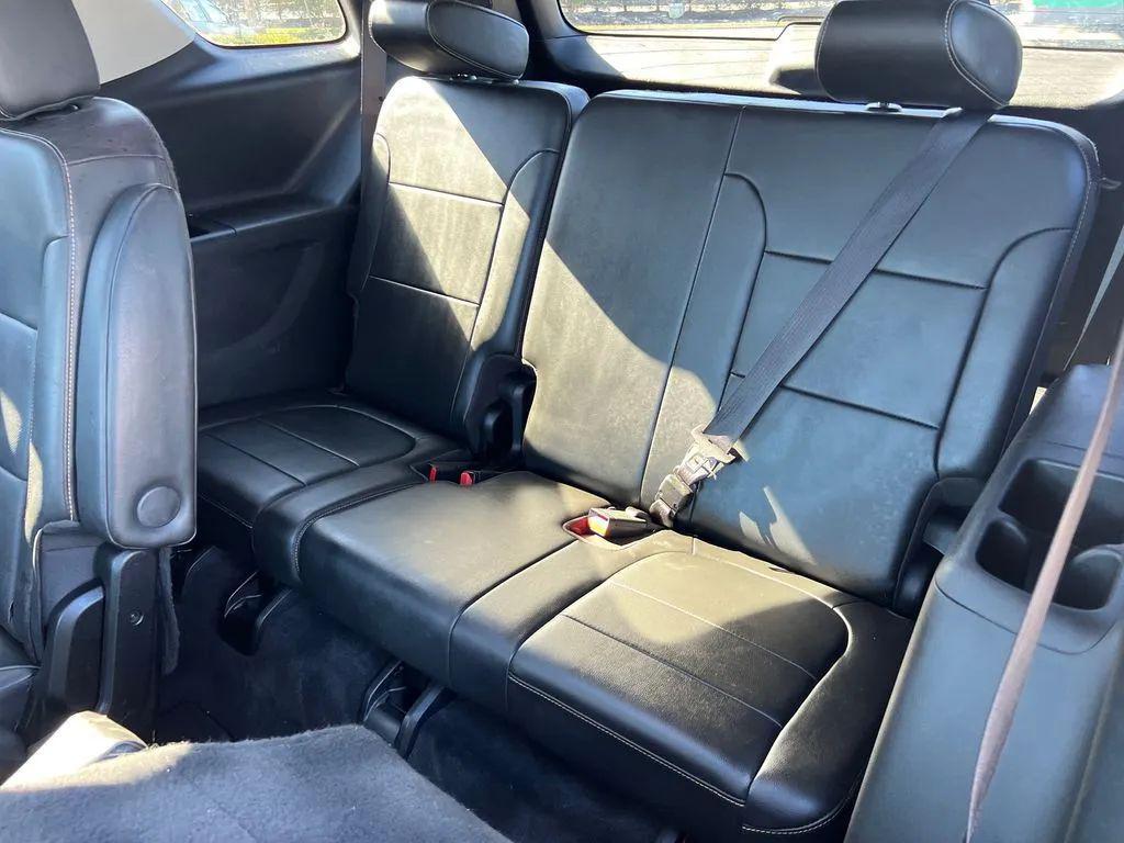 used 2019 Chevrolet Traverse car, priced at $17,450