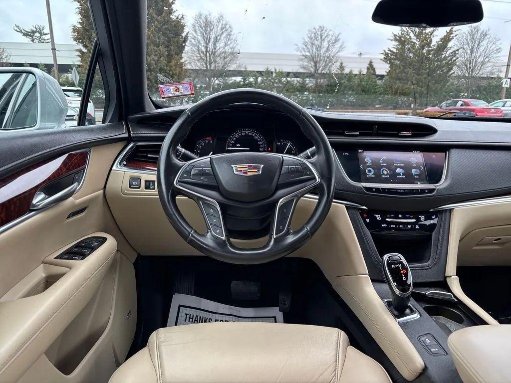 used 2019 Cadillac XT5 car, priced at $13,937