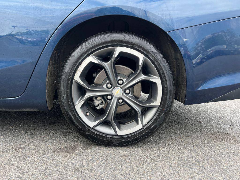 used 2022 Chevrolet Malibu car, priced at $14,319