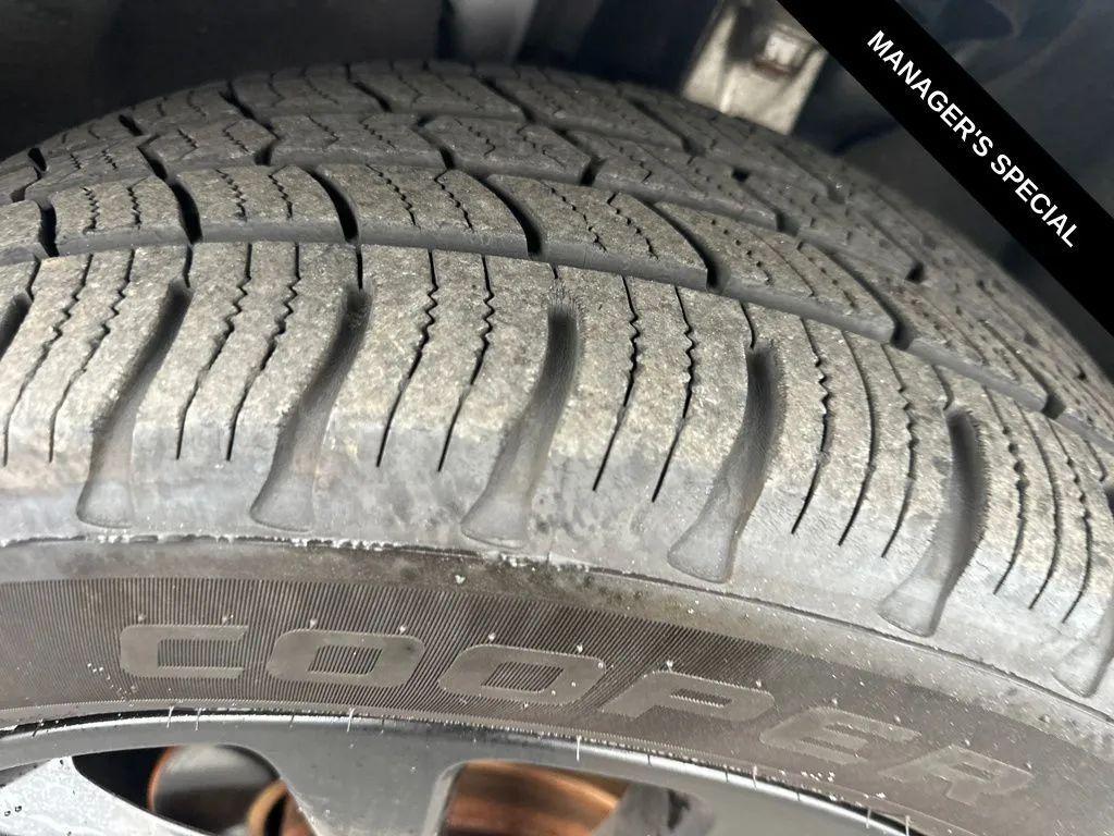 used 2019 Jeep Grand Cherokee car, priced at $9,571