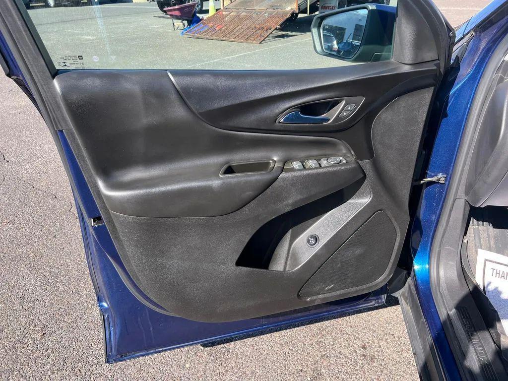 used 2022 Chevrolet Equinox car, priced at $14,981