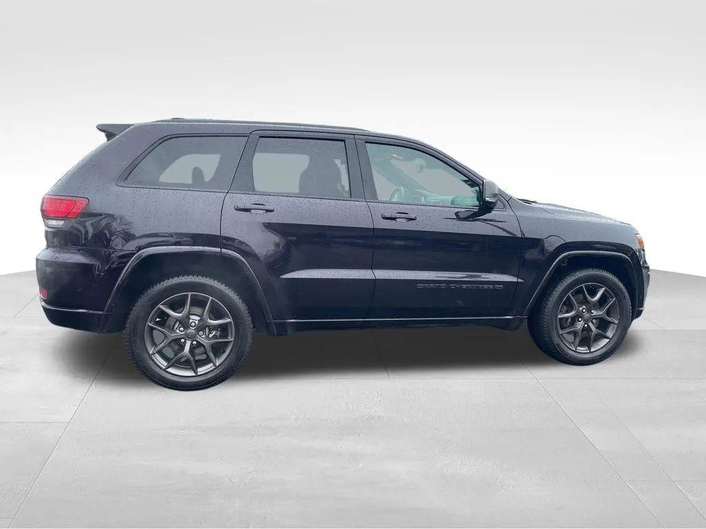 used 2021 Jeep Grand Cherokee car, priced at $15,984