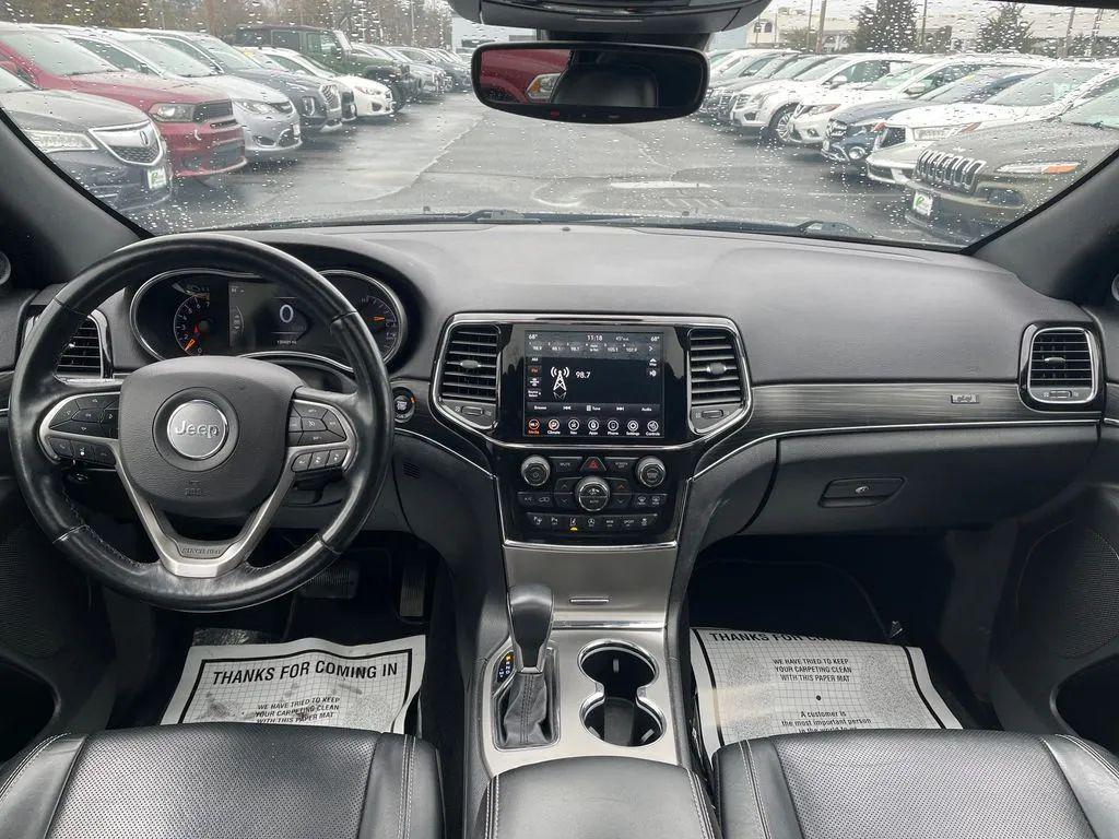 used 2021 Jeep Grand Cherokee car, priced at $15,984