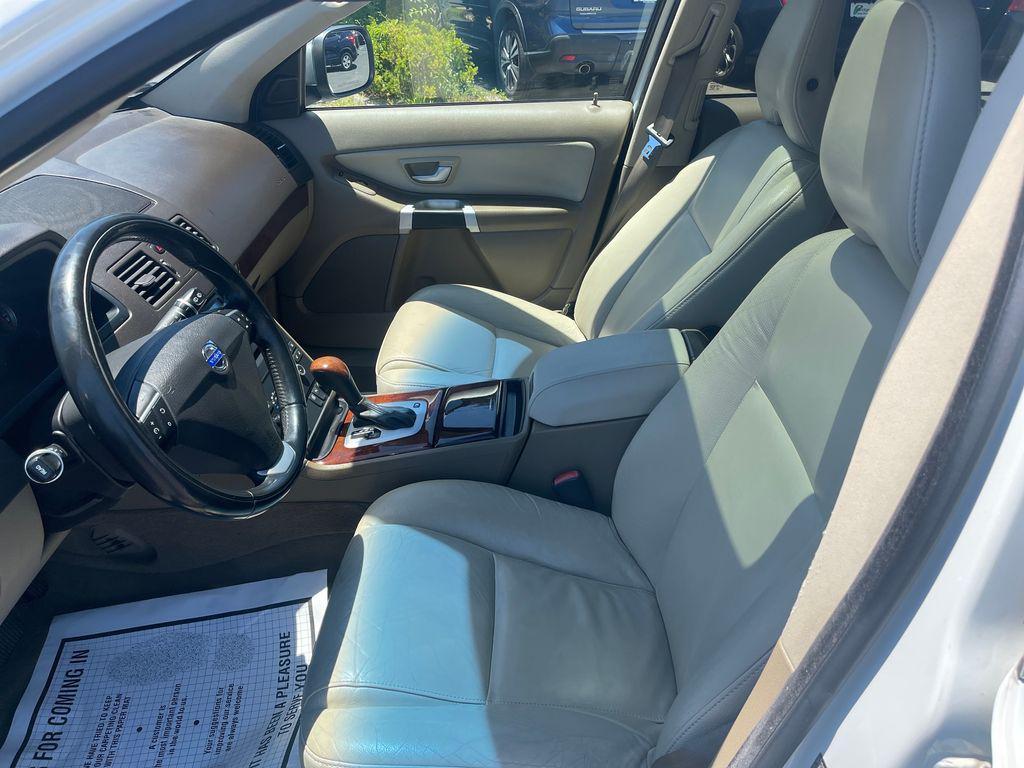 used 2014 Volvo XC90 car, priced at $8,795