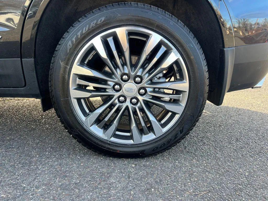 used 2019 Cadillac XT5 car, priced at $12,916
