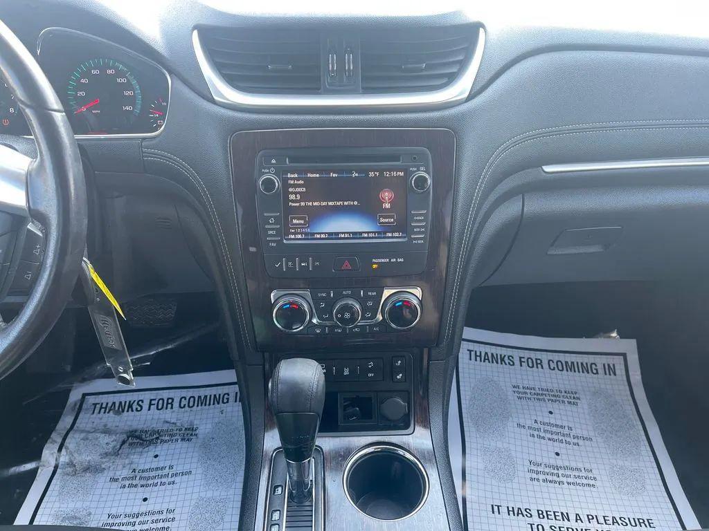 used 2015 Chevrolet Traverse car, priced at $7,984