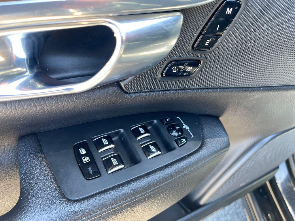 used 2020 Volvo S90 car, priced at $14,849