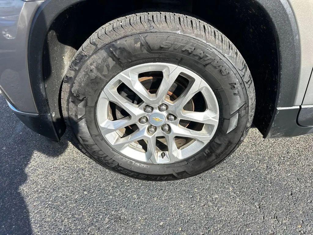 used 2019 Chevrolet Traverse car, priced at $10,942