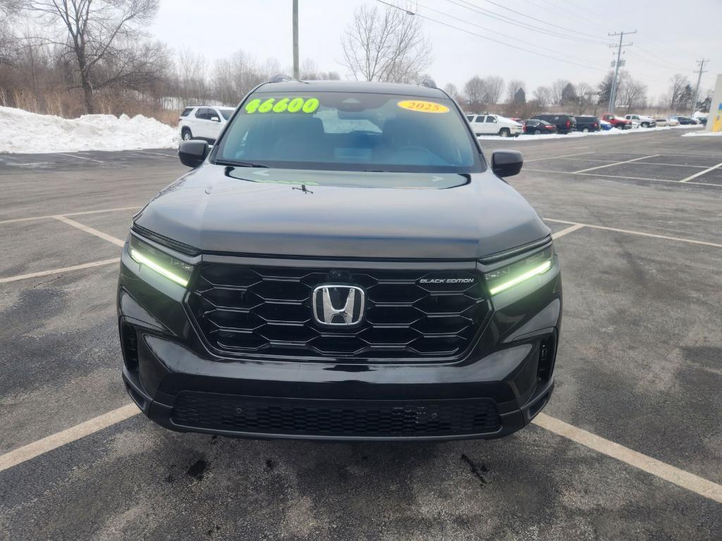 used 2025 Honda Pilot car, priced at $46,600