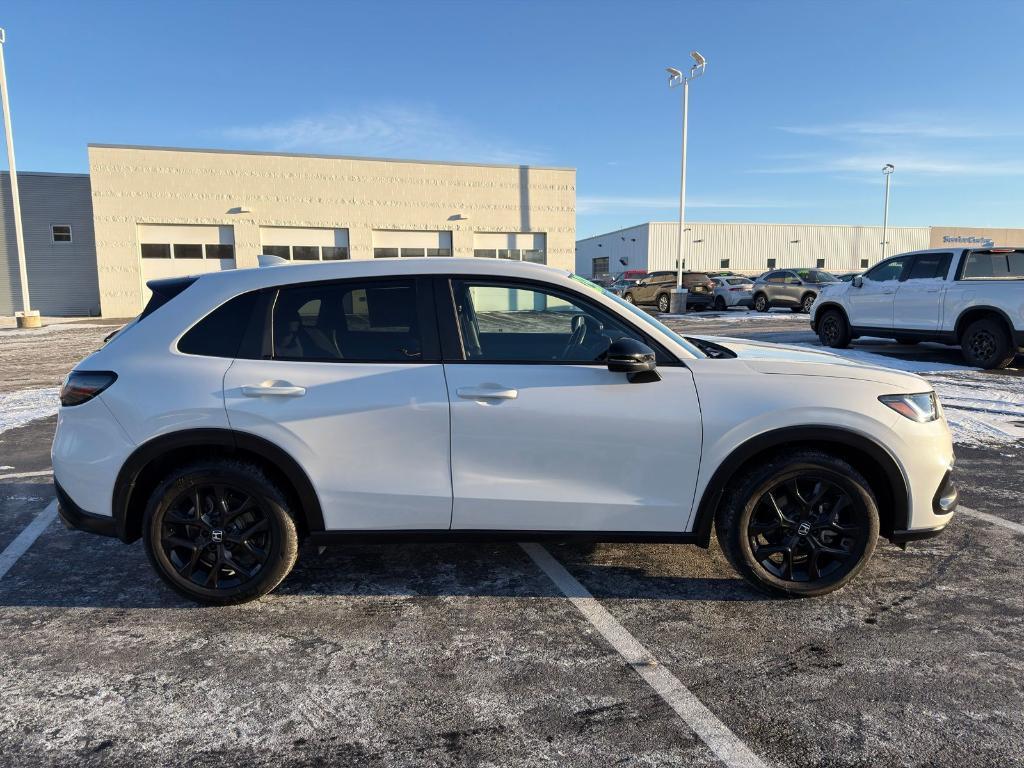 used 2025 Honda HR-V car, priced at $25,900
