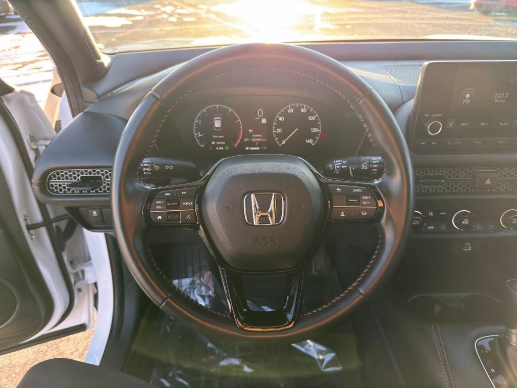 used 2025 Honda HR-V car, priced at $25,900