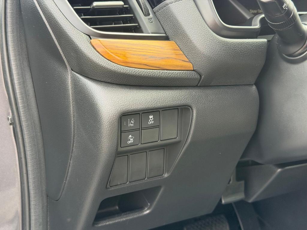 used 2018 Honda CR-V car, priced at $17,500