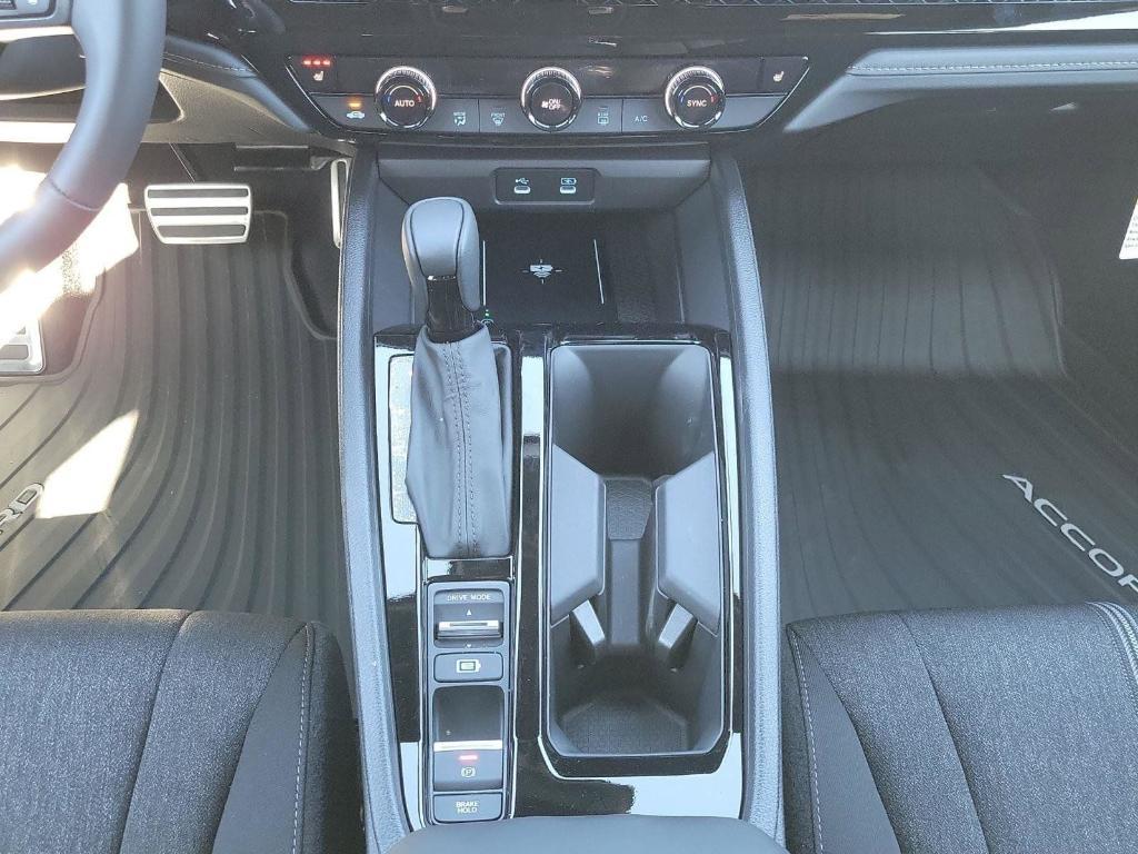 new 2026 Honda Accord Hybrid car, priced at $35,445