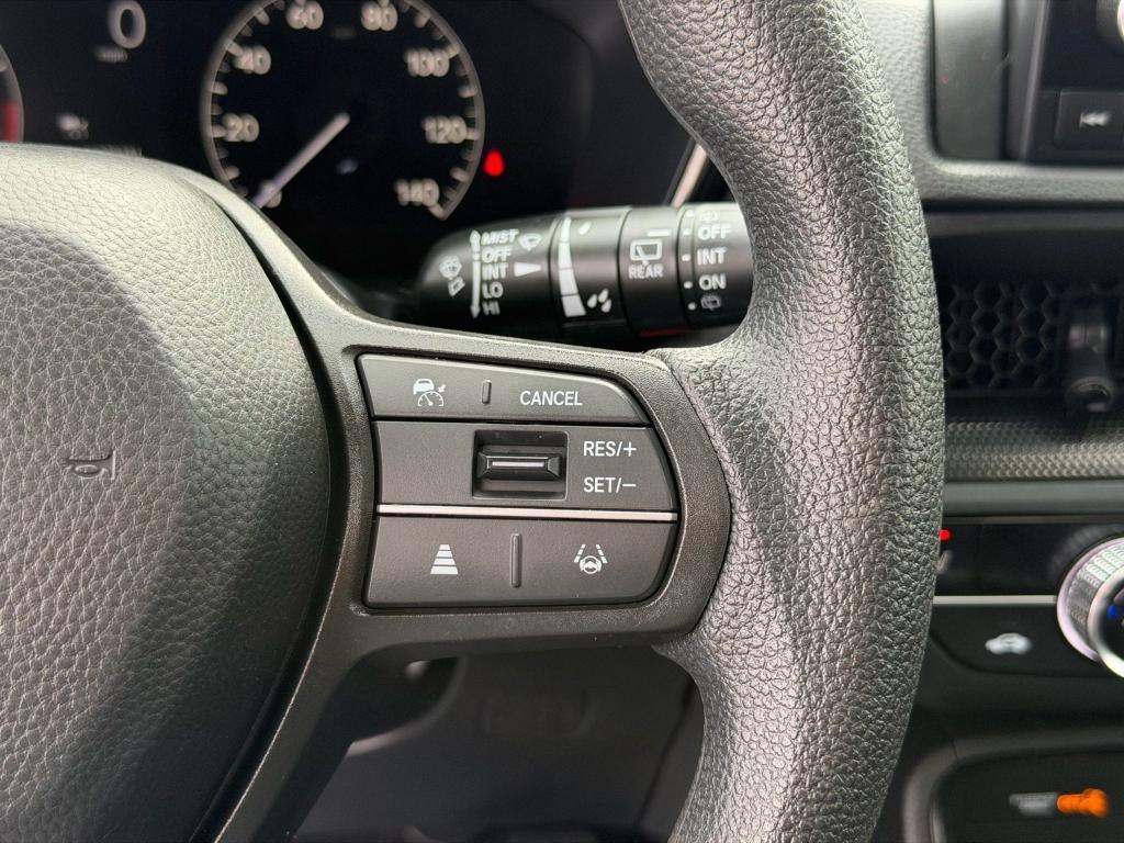 used 2025 Honda CR-V car, priced at $29,900