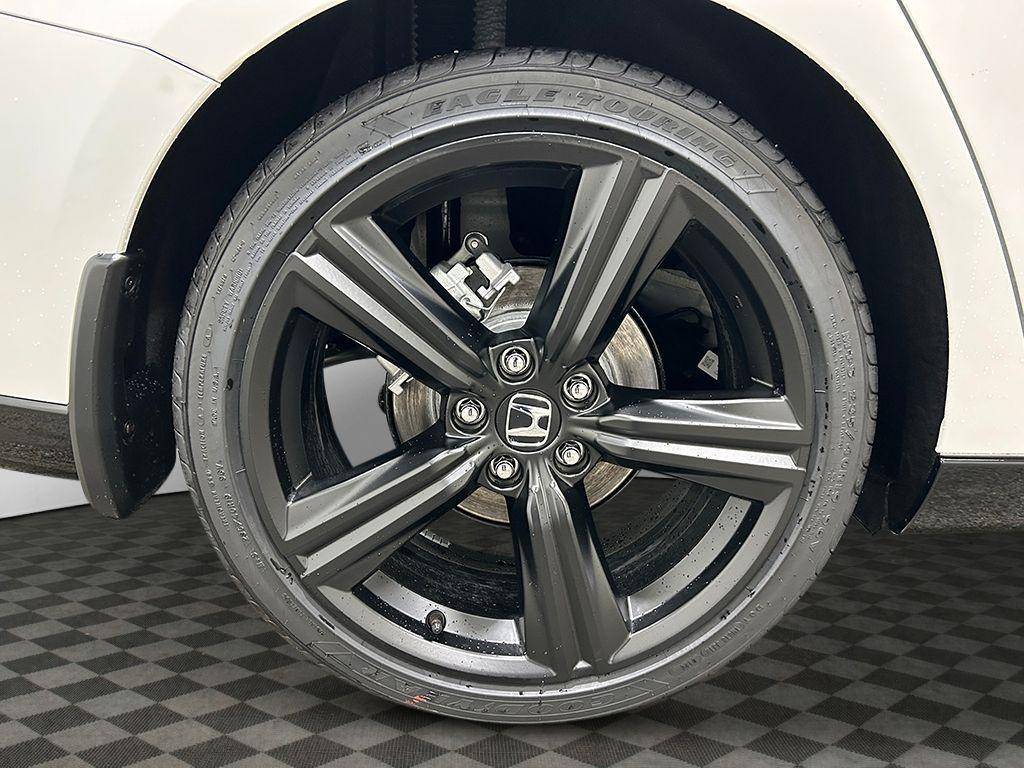 new 2026 Honda Accord Hybrid car, priced at $37,145