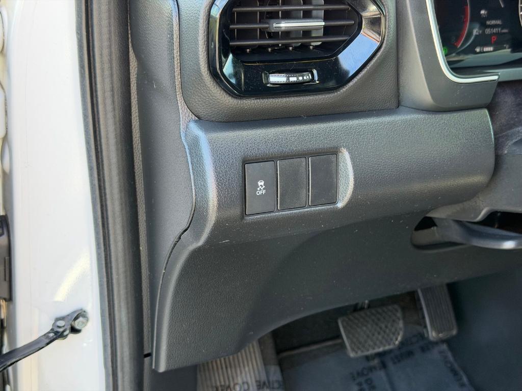 used 2023 Honda Pilot car, priced at $33,400