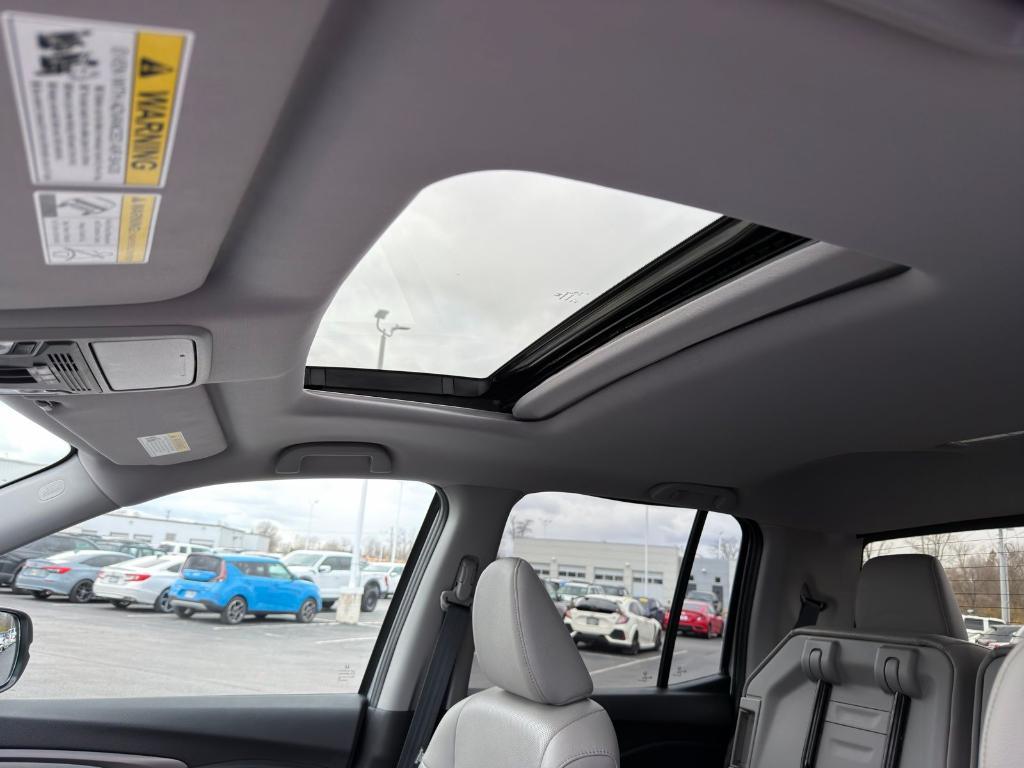 used 2019 Honda Ridgeline car, priced at $27,900