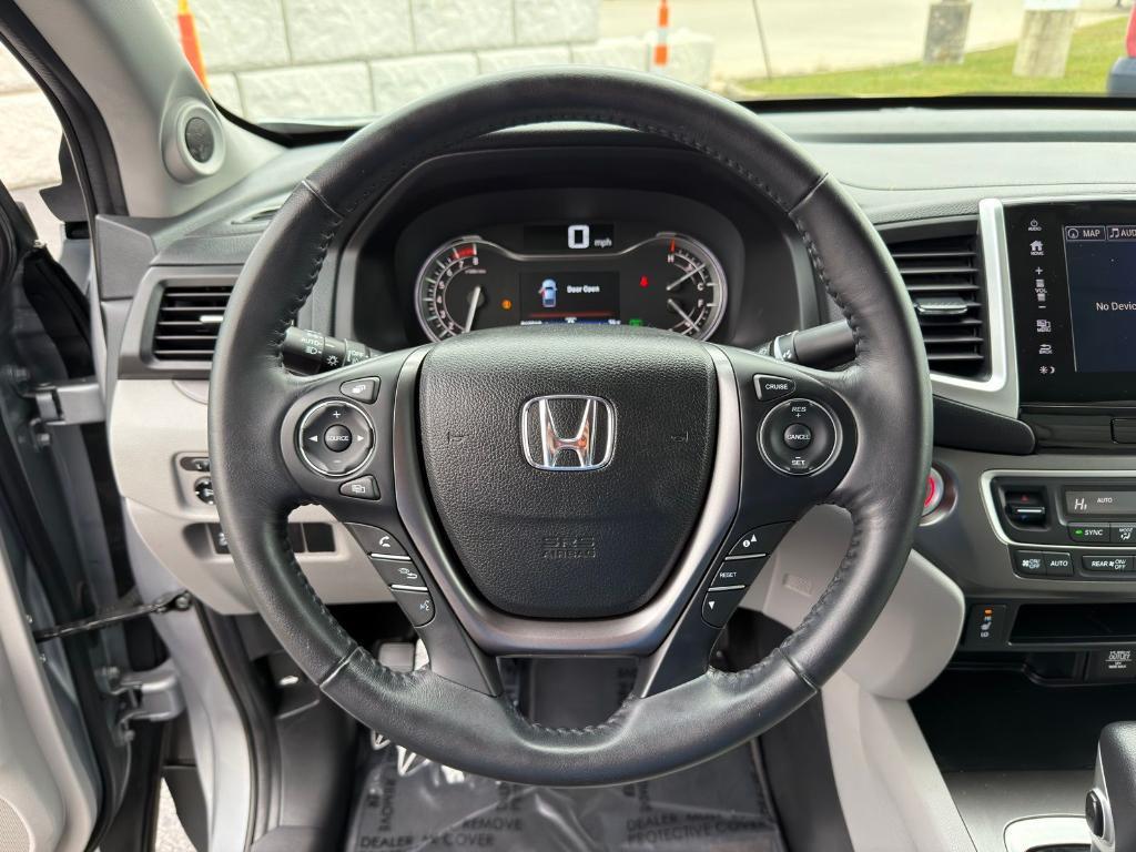 used 2019 Honda Ridgeline car, priced at $27,900