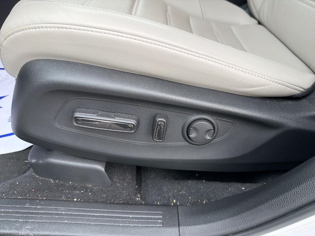 used 2024 Honda CR-V car, priced at $32,900