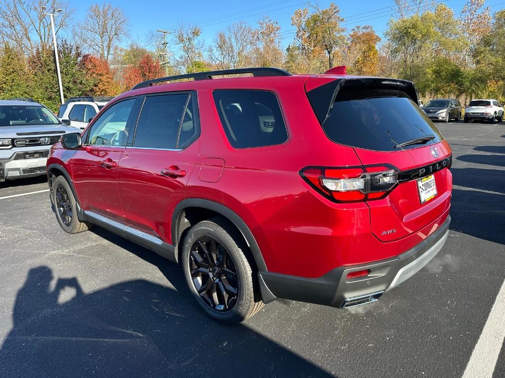 new 2025 Honda Pilot car, priced at $53,450