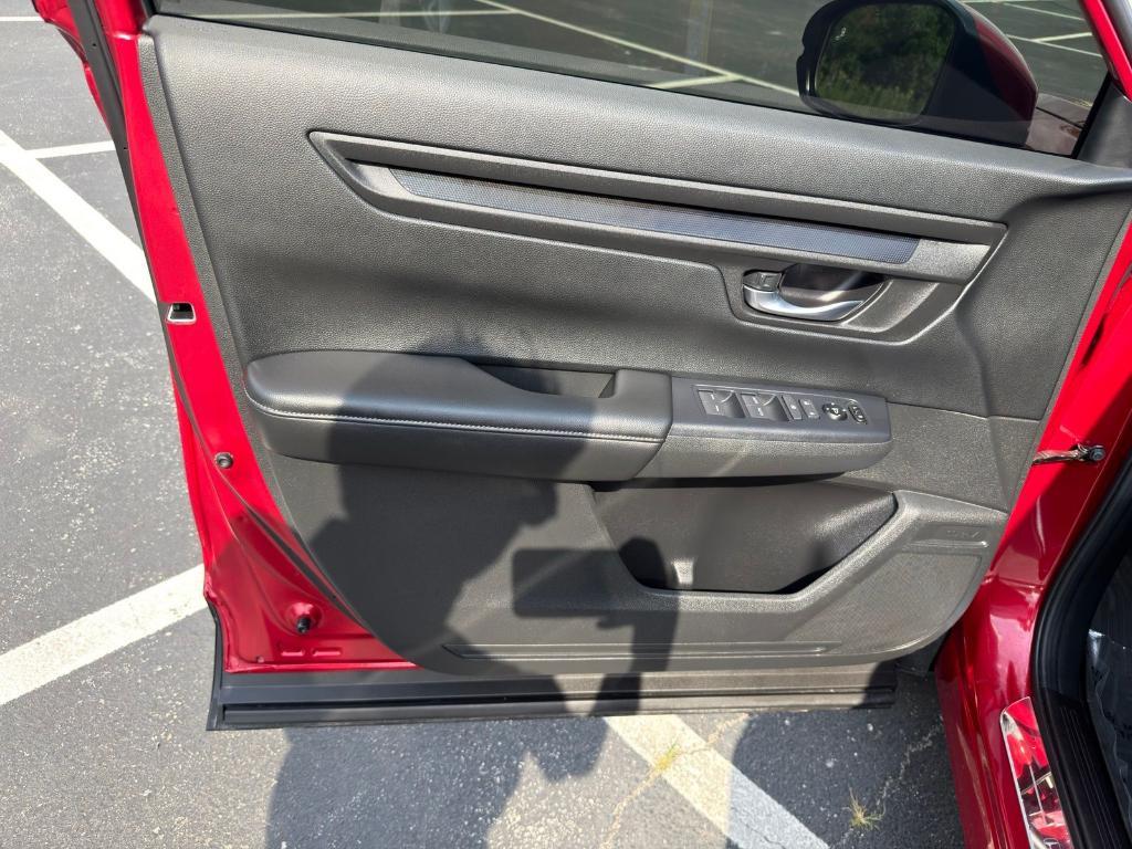 used 2025 Honda CR-V car, priced at $32,826