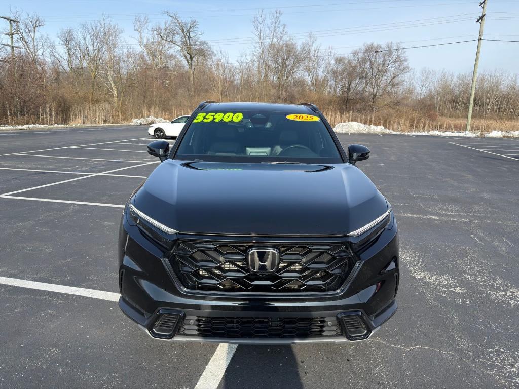 used 2025 Honda CR-V Hybrid car, priced at $35,900