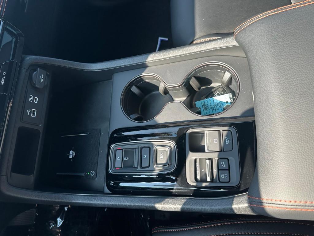 new 2025 Honda Pilot car, priced at $50,895