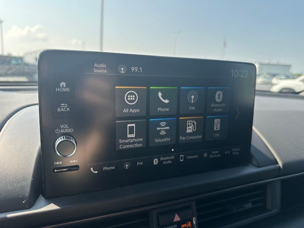 new 2025 Honda Pilot car, priced at $50,895