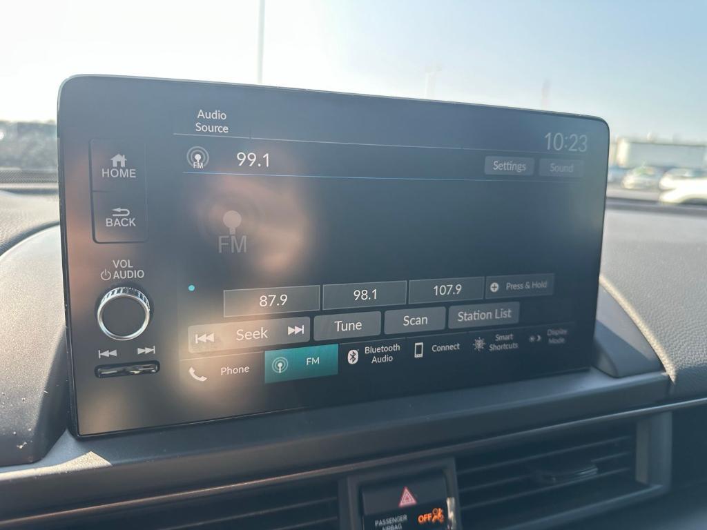 new 2025 Honda Pilot car, priced at $50,895