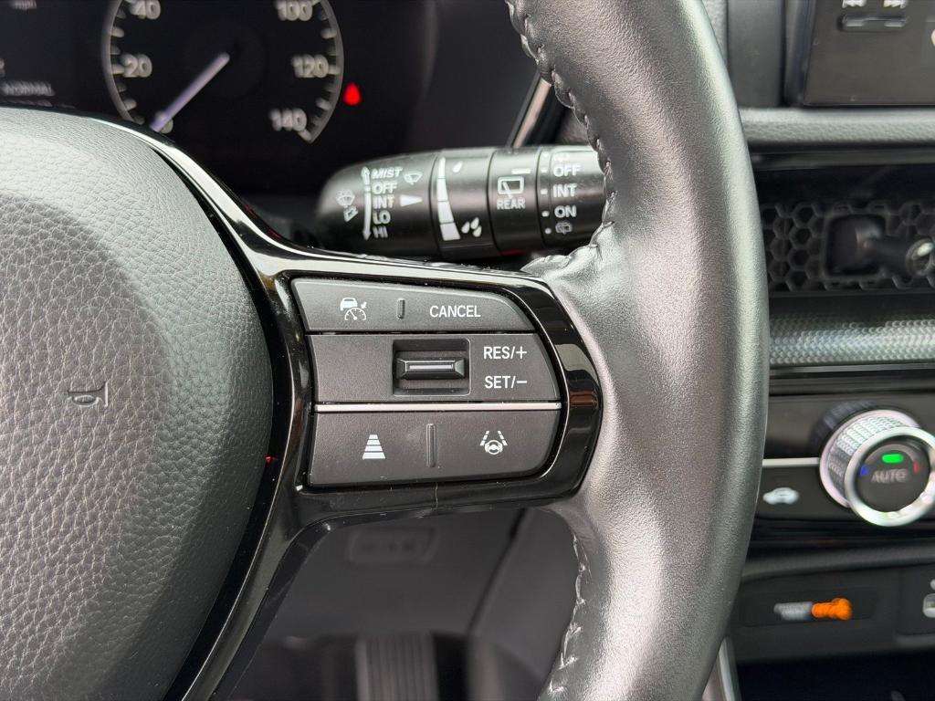 used 2024 Honda CR-V car, priced at $31,900