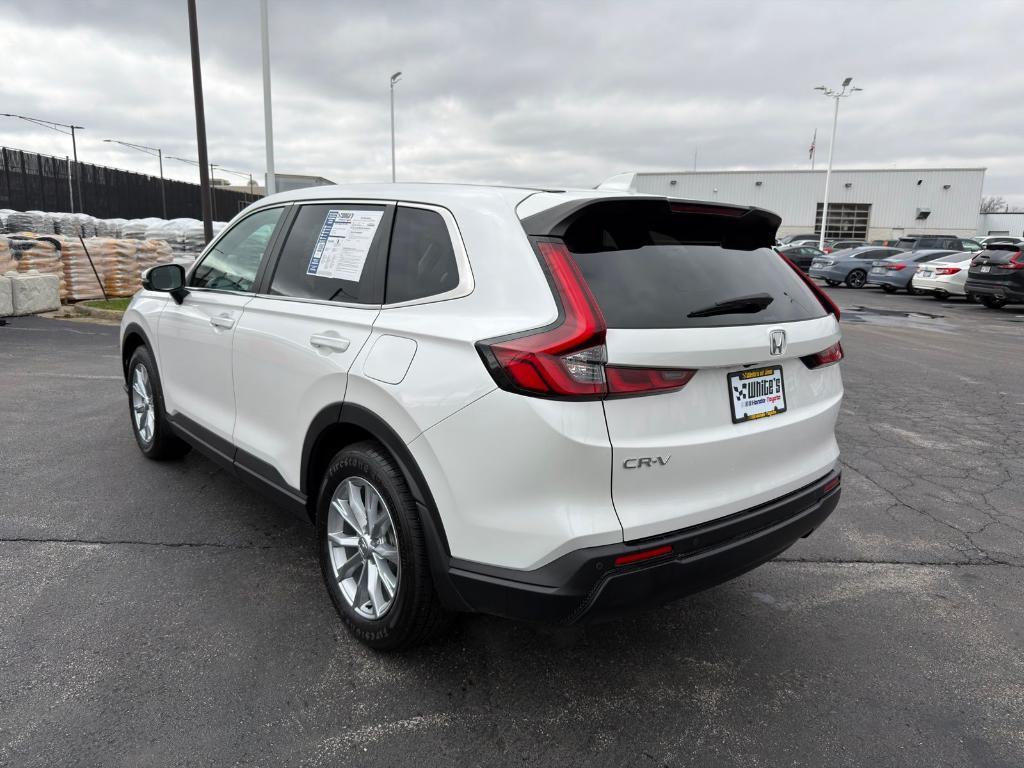 used 2024 Honda CR-V car, priced at $31,900