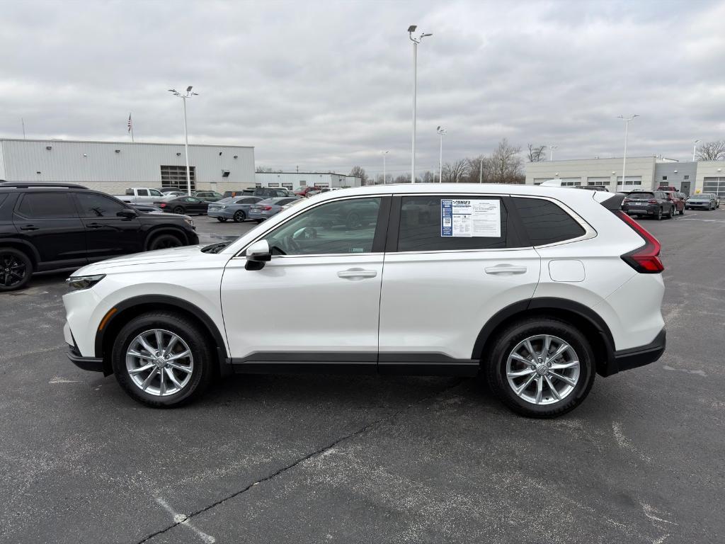 used 2024 Honda CR-V car, priced at $31,900