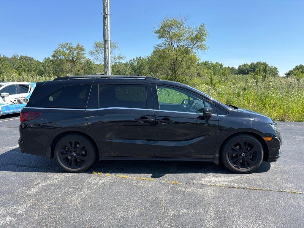 used 2023 Honda Odyssey car, priced at $35,326