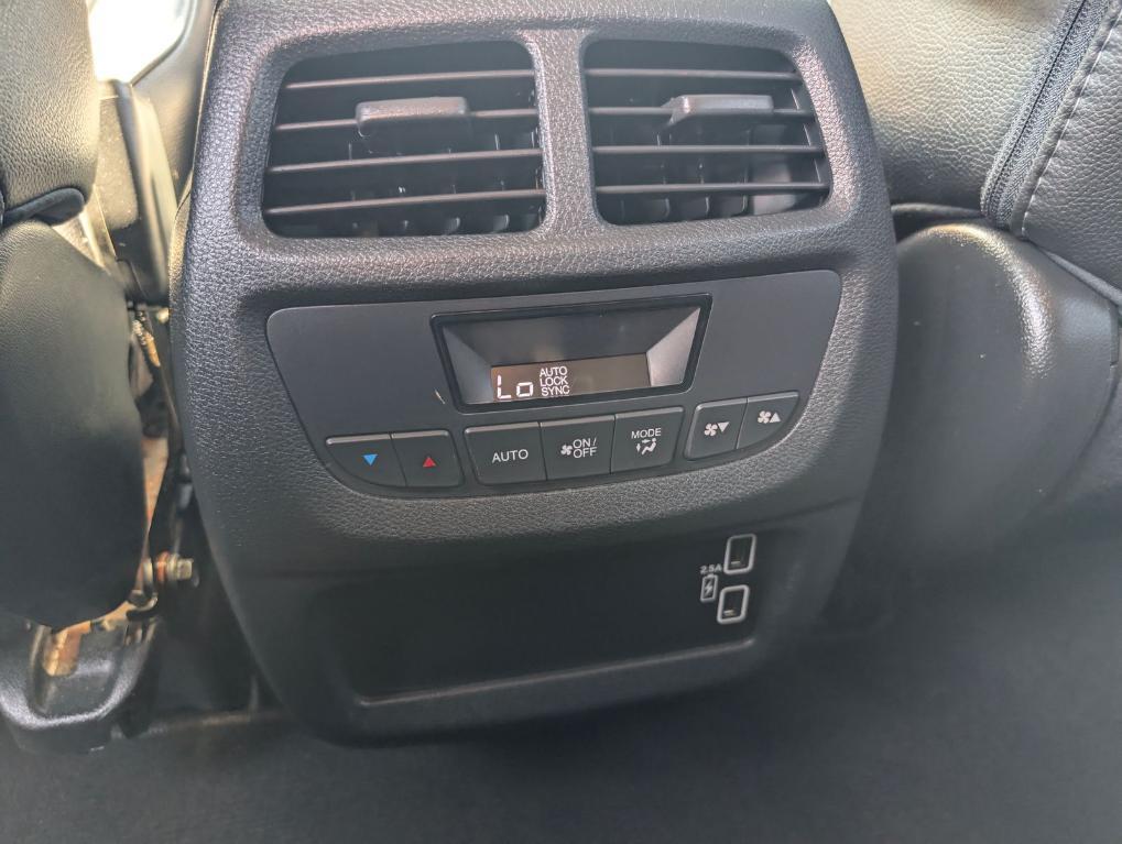 2022 Gray Honda Pilot