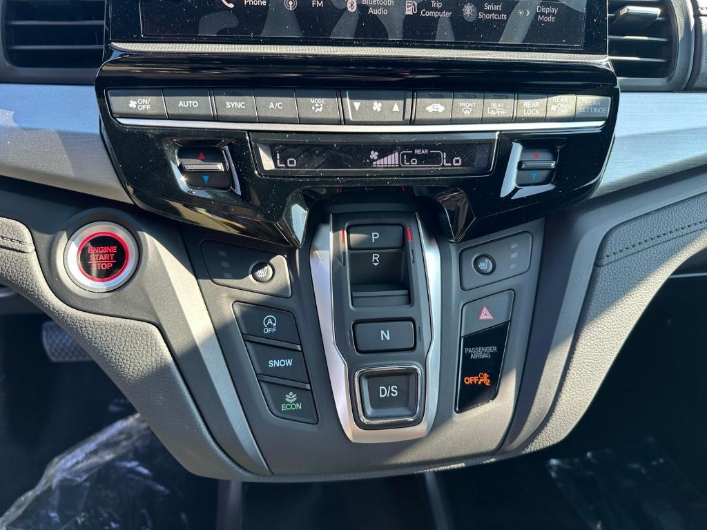 new 2026 Honda Odyssey car, priced at $45,845