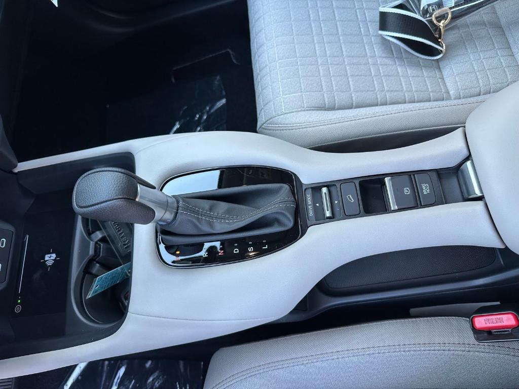 new 2026 Honda HR-V car, priced at $29,605